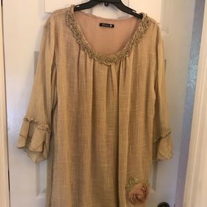Fabulous lightweight dress/top EUC